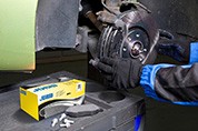 ferodo-support-techtips-brakenoise-avoid-visu5-2016